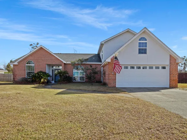 2107 Sutherland Rd, Lynn Haven, FL 32444