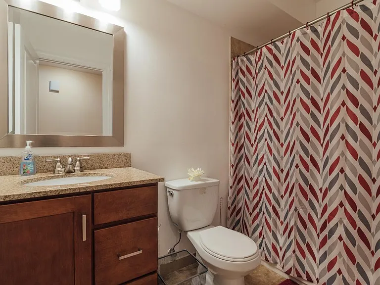 742 S Chadwick St — Photo 18