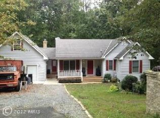 725 Berry Dr, Lusby, MD 20657