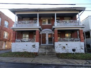 2305 E 28th St, Kansas City, MO 64109