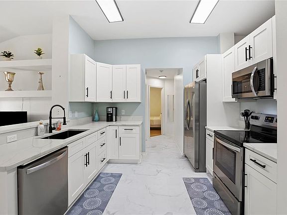 3rd image of 22834 Roderick Dr