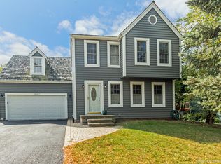 4667 Middle Rd, Gurnee, IL 60031