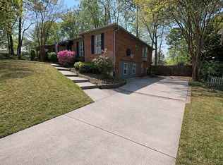 6801 Springlake Dr, Columbus, GA 31909