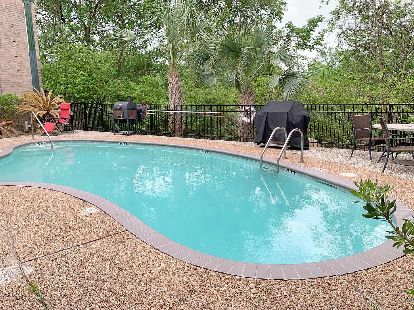 1 bed, 1.0 bath, $1,050 — Photo 4