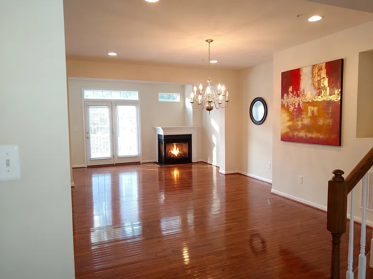4255 Talmadge Cir — Photo 11