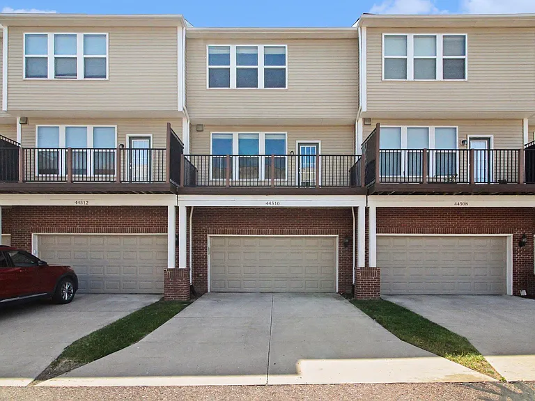 44510 Ellery Ln — Photo 16