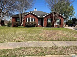 2629 Quarter Ln SE, Owens Cross Roads, AL 35763