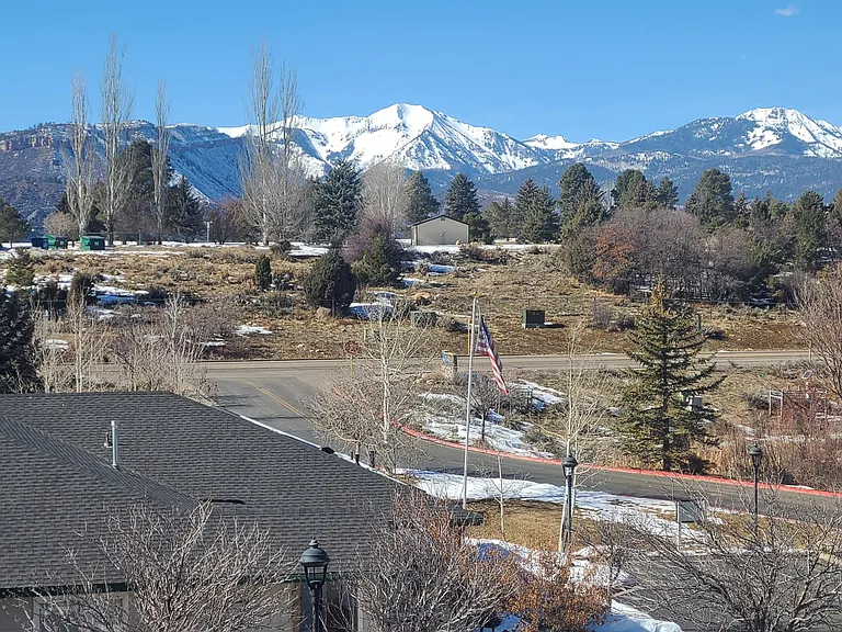 1100 Geoglein Gulch Rd — Photo 2