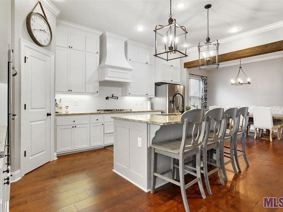 1st image of 36402 Belle Savanne Ave