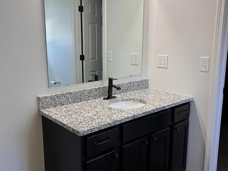 3310 Chapel Hill Dr W — Photo 21