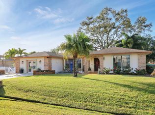 392 SW Butler Ave, Port Saint Lucie, FL 34983