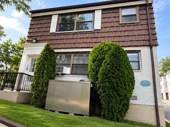 67-37 136th St #B, Kew Garden Hills, NY 11367