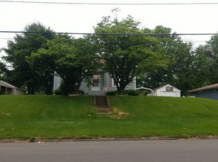 714 N Farmington Rd, Jackson, MO 63755