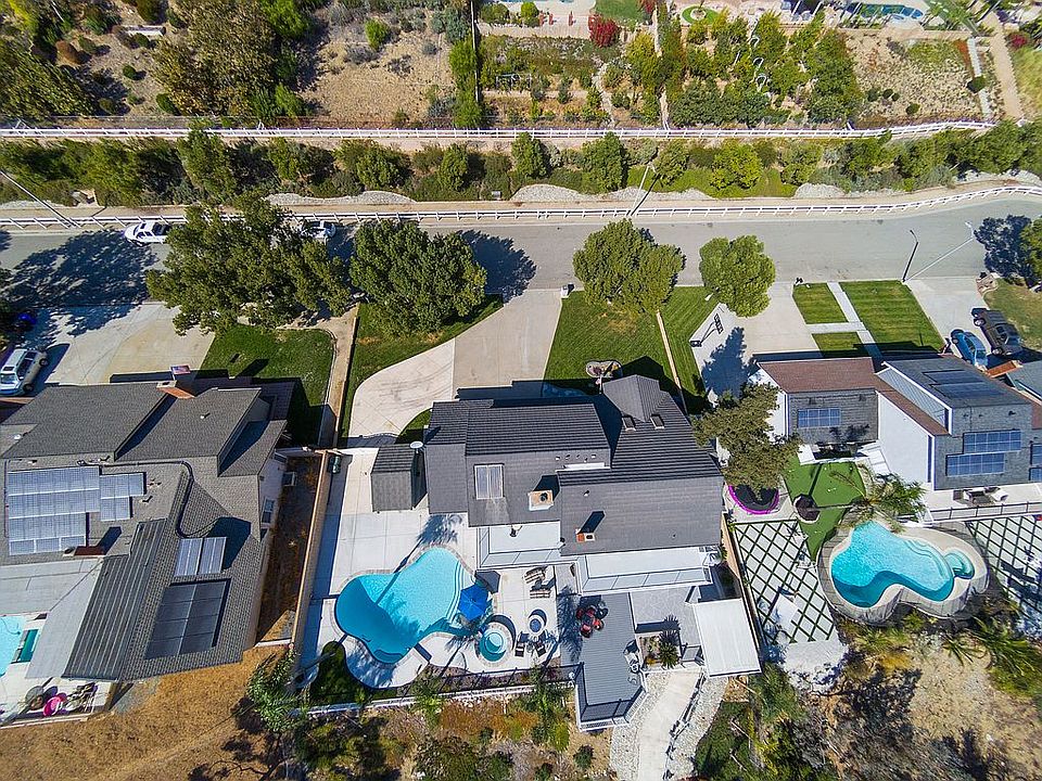 1st image of 9765 Carrari St