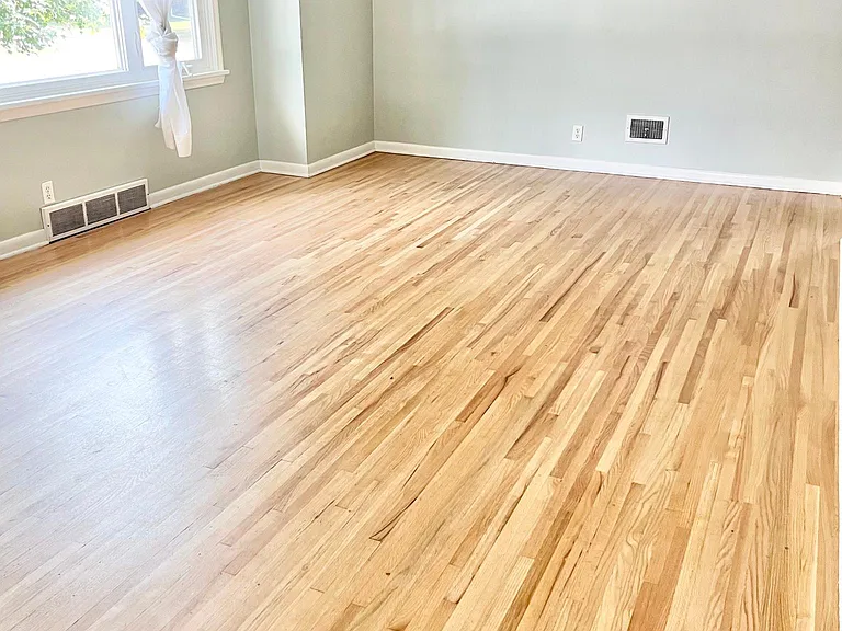 6762 Western Ave — Photo 2