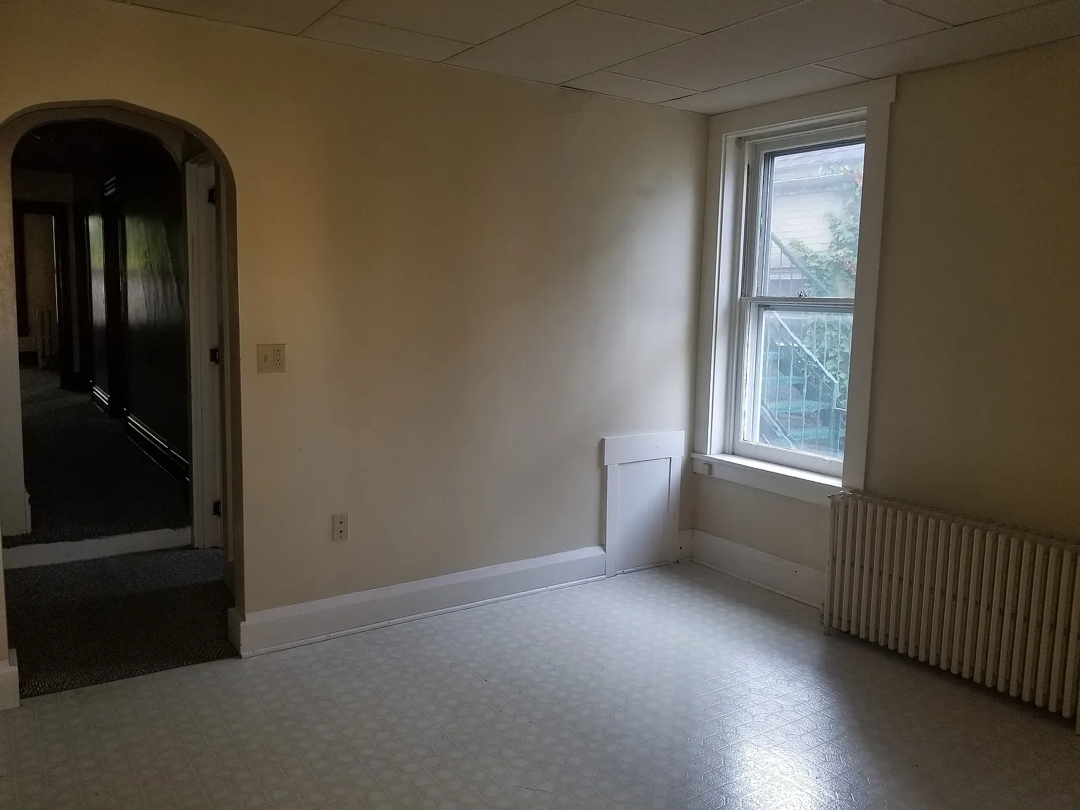 1 bed, $1,100 — Photo 2