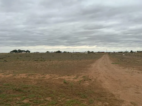 6323 Fawn Rd, Lubbock, TX 79407