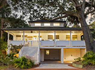 708 W Ashley Ave, Folly Beach, SC 29439