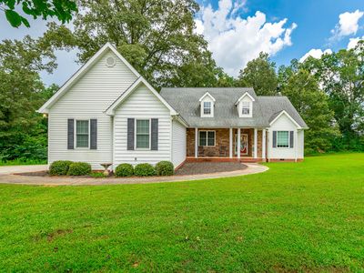 220 Village Dr, Whitwell, TN, 37397
