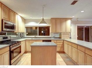 13550 SW 99th Ct, Miami, FL 33176