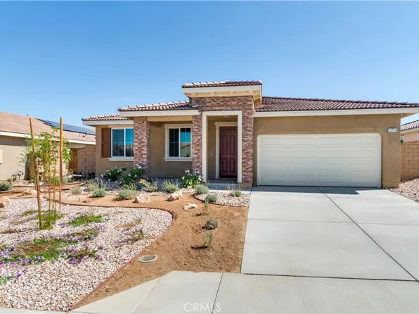 13743 Mesa View Dr, Victorville, CA 92392
