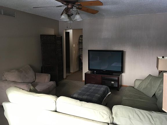 Front living room from the front door