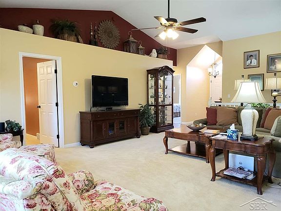 4th image of 4639 Spurwood Dr