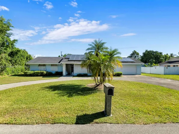 27221 SW 167th Ct, Homestead, FL 33031