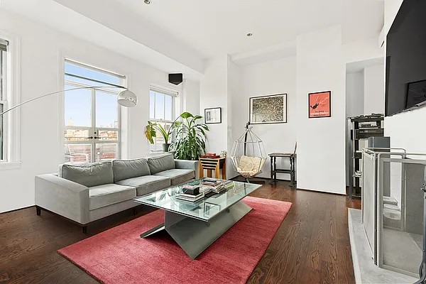 Rented by Corcoran | media 21