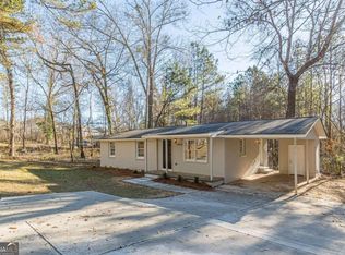 5820 Miles Rd, Atlanta, GA 30349