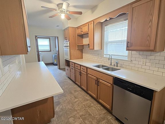 5th image of 96 Sherrell Dr
