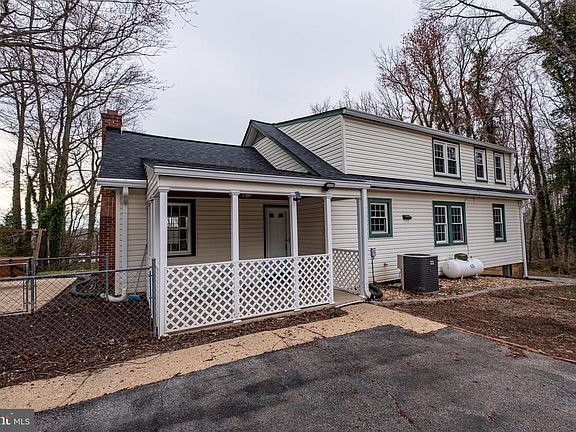 3rd image of 5680 Bryantown Rd