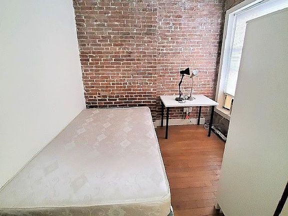 4th image of 971 Columbus Ave APT 10