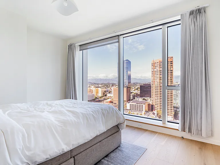 889 Francisco St #3209 — Photo 3