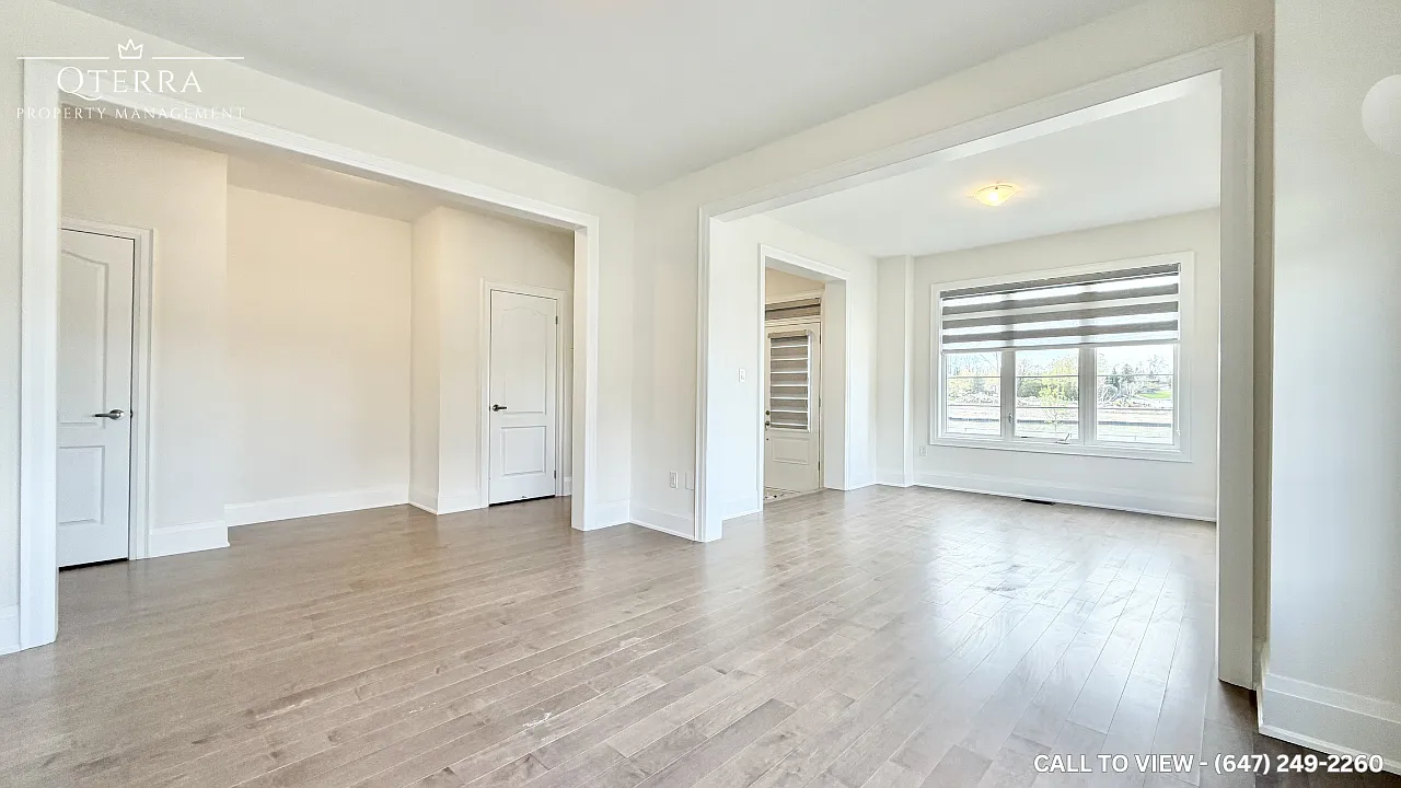 5 bed, 4.5 bath, 3720 sqft, $3,395 — Photo 3