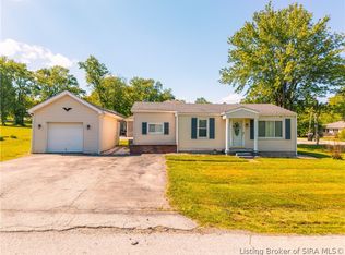 411 Prall Rd, Henryville, IN 47126