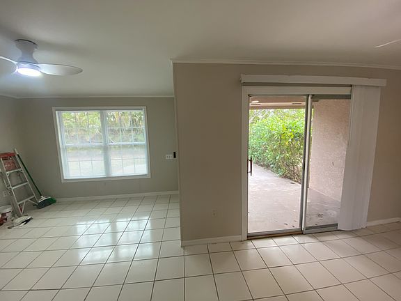5th image of 696 102nd Ave N #A