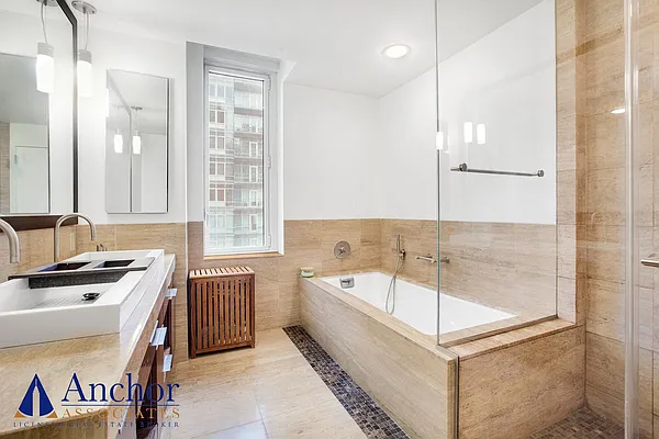 Rented by Anchor Associates | media 24