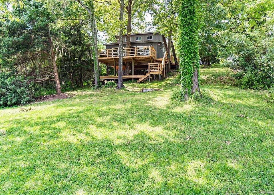 1st image of 178 Johns Dr