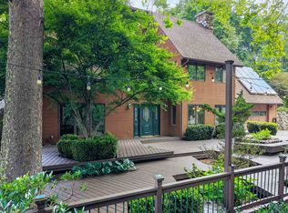 3874 McCoy Rd, Blacksburg, VA 24060