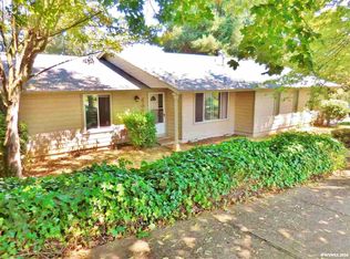 403 Flint Ridge St SE, Salem, OR 97306