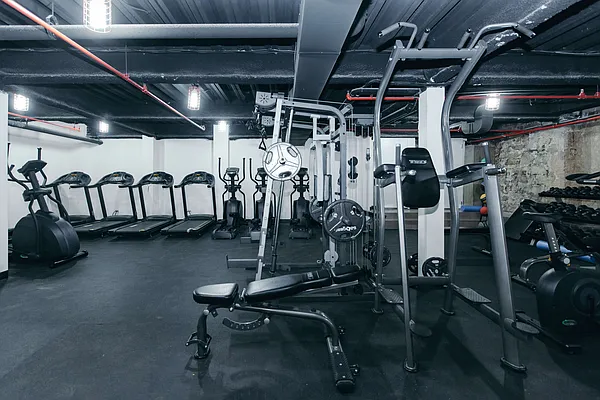 Rented by Nooklyn NYC LLC | media 57