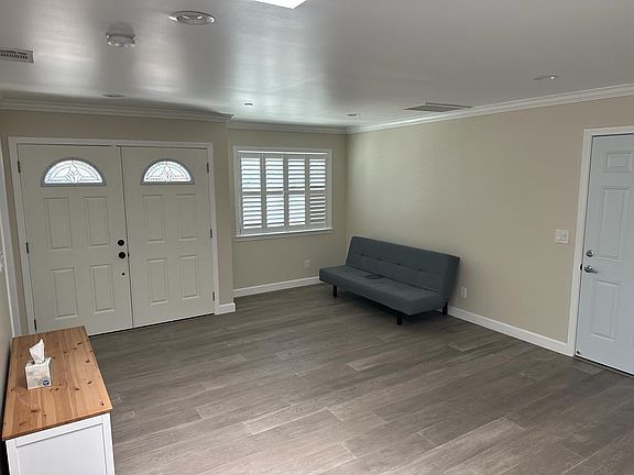 2nd image of 956 Kintyre Way #1