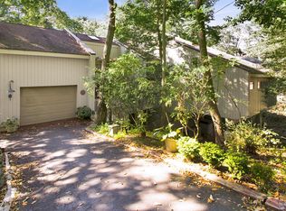 625 Oceanview Rd, Brielle, NJ 08730