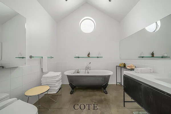 Rented by Cote Luxury Real Estate | media 12