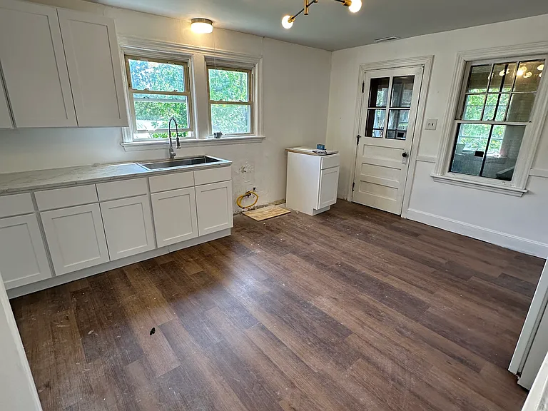 417 N Walnut St #2 — Photo 4