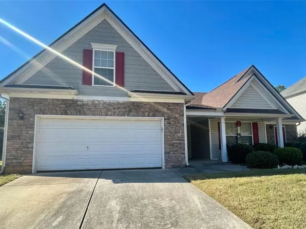 135 Meadowbrook Ct, Covington, GA 30016