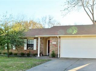 405 Forestwood Dr, Forney, TX