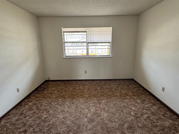 2nd image of 4454 W Bellview Dr #D