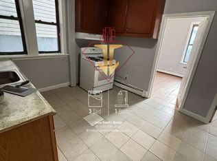 9 Grant Ave #L1, Jersey City, NJ 07305
